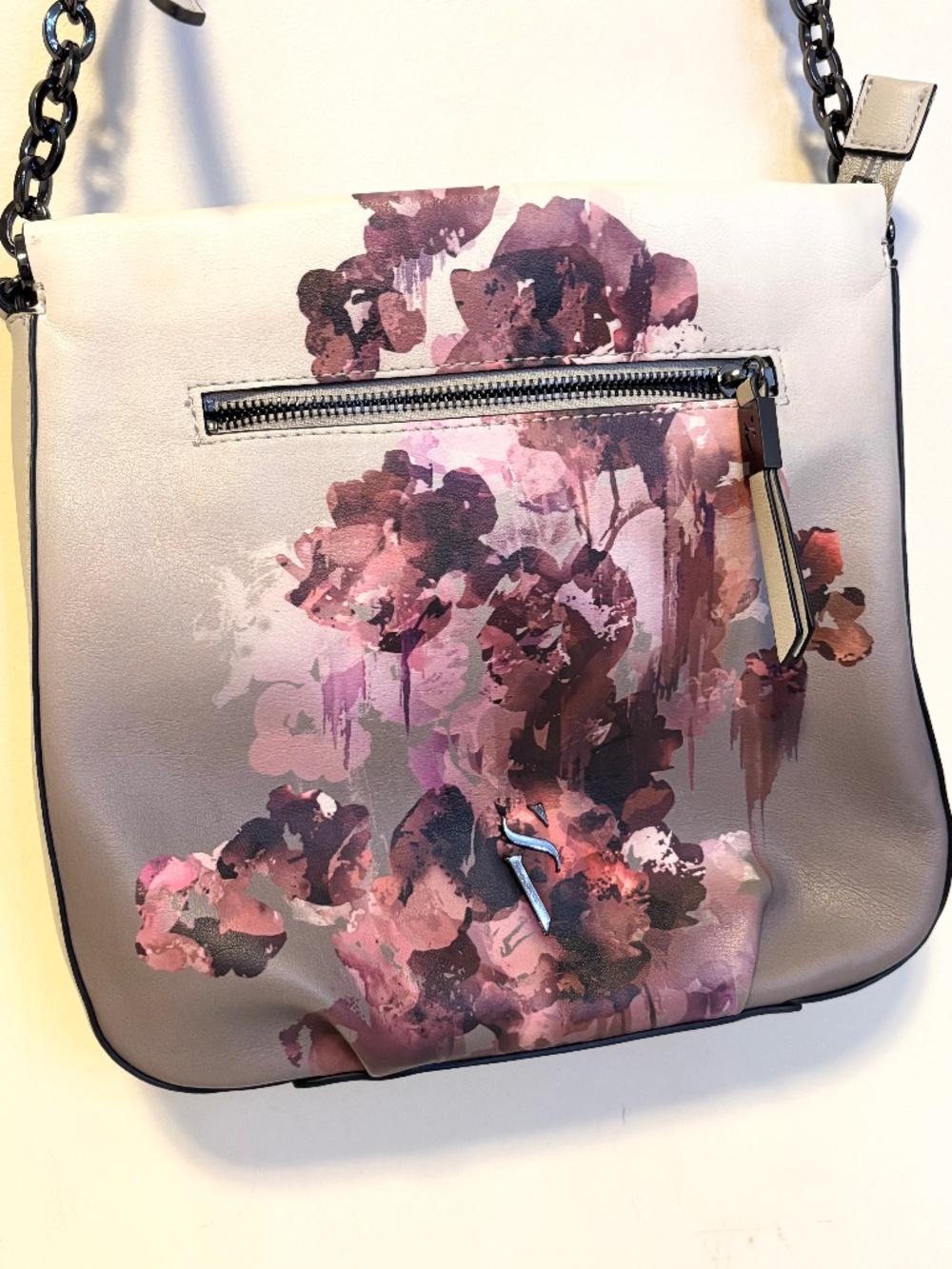 Simply Vera Faux Leather Crossbody Bag Purse Grey Floral Abstract Watercolor